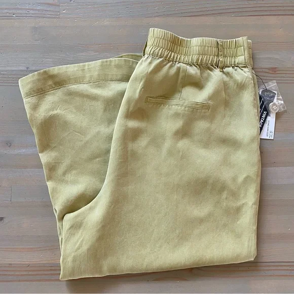 NWT Tribal Flowy Pleated Tulip Hem Pants 10 - Picture 5 of 16